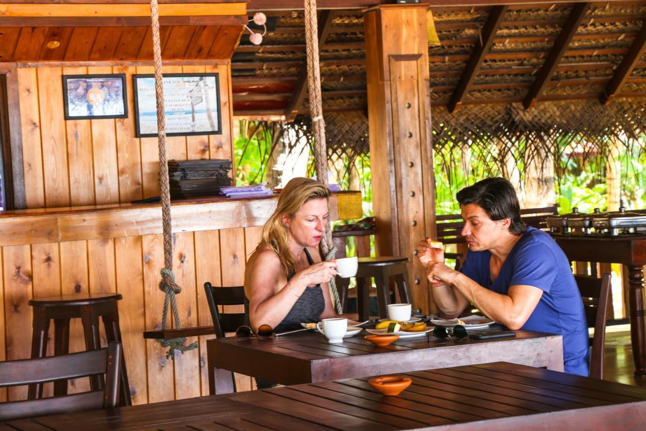 Ganesh Garden Beach Cabanas Tangalle Exterior photo