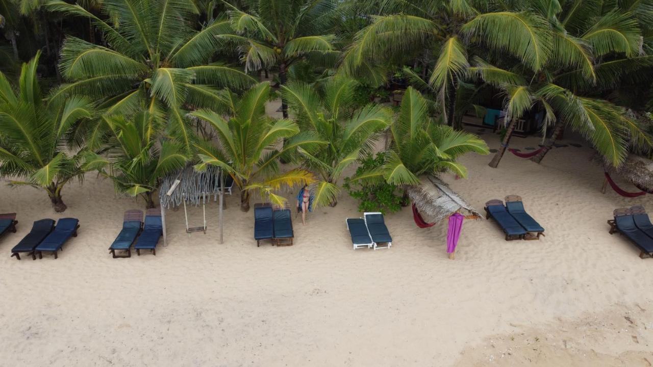 Ganesh Garden Beach Cabanas Tangalle Exterior photo