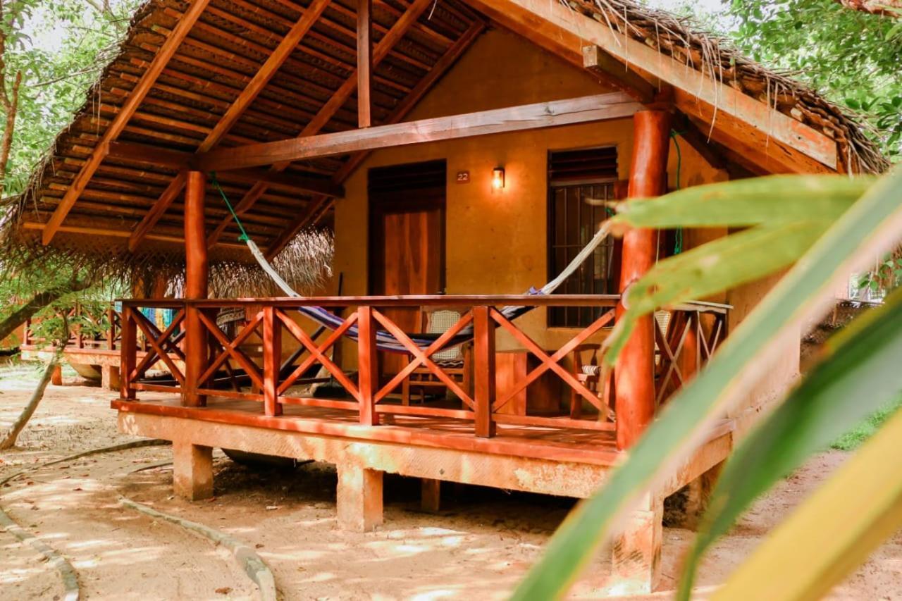 Ganesh Garden Beach Cabanas Tangalle Exterior photo