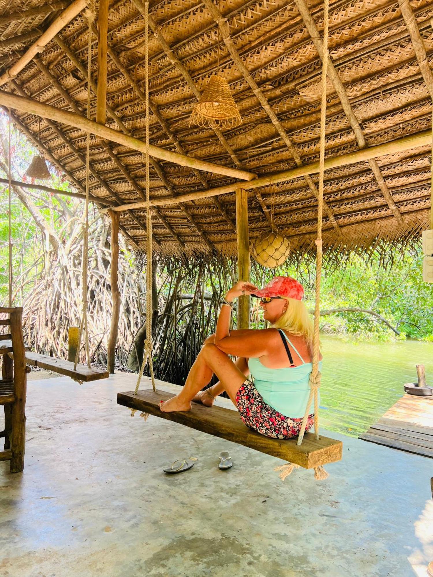 Ganesh Garden Beach Cabanas Tangalle Exterior photo