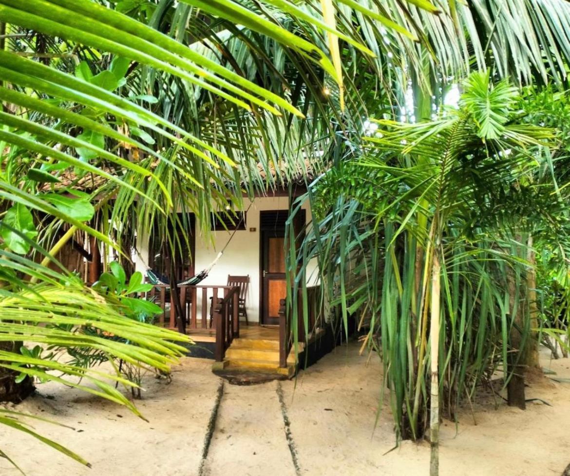 Ganesh Garden Beach Cabanas Tangalle Exterior photo